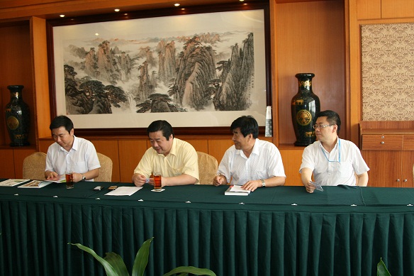 盤錦市人民政府蹇彪市長(zhǎng)親切會(huì)見(jiàn)天成集團(tuán)孫明高董事長(zhǎng)