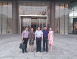 孫明高董事長(zhǎng)參觀考察天成大學(xué)校友王曉杰董事長(zhǎng)公司