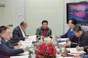 天成集團(tuán)黨總支專題學(xué)習(xí)中央經(jīng)濟(jì)工作會議精神
